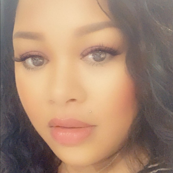 Meet your Posher, Daysha - Picture 1 of 1